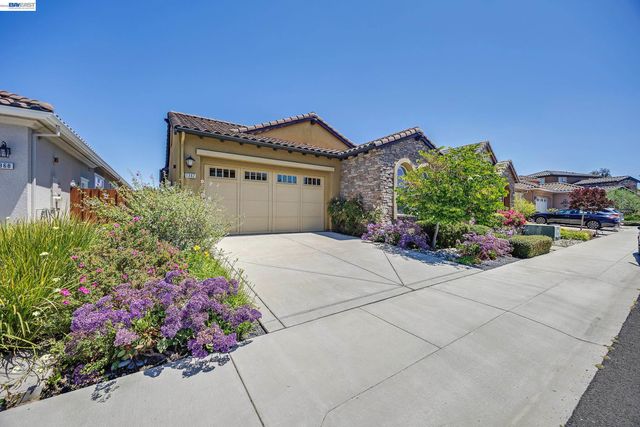 1362 Chatham Ct, Pleasanton, CA 94566