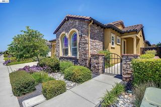 1362 Chatham Ct, Pleasanton, CA 94566