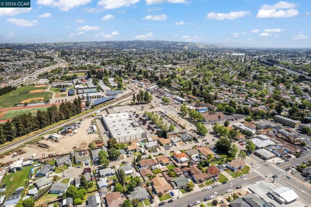 15594 Sharon St, San Lorenzo, CA 94580