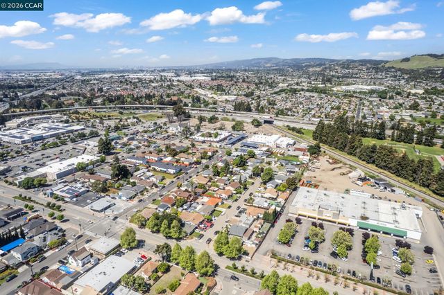 15594 Sharon St, San Lorenzo, CA 94580