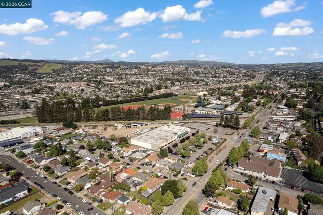 15594 Sharon St, San Lorenzo, CA 94580