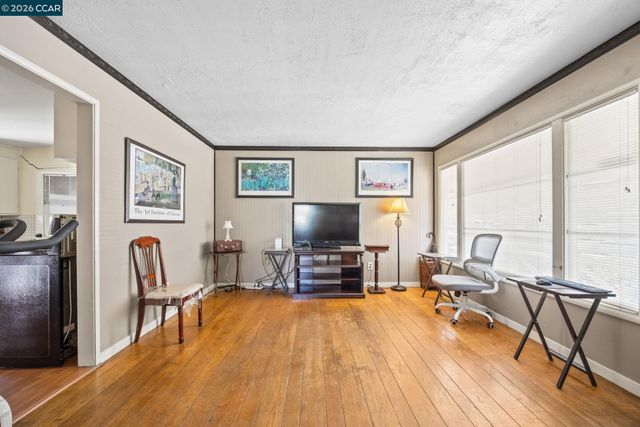 15594 Sharon St, San Lorenzo, CA 94580