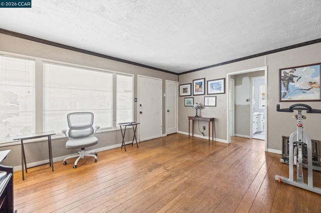 15594 Sharon St, San Lorenzo, CA 94580