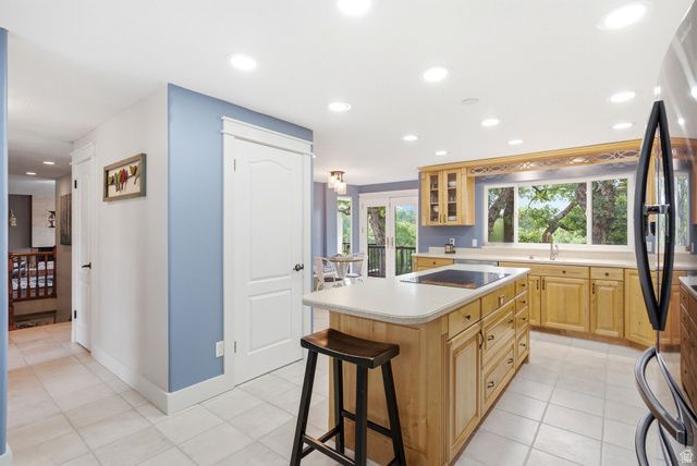 2586 E COUNTRY OAKS DR, Layton, UT 84040