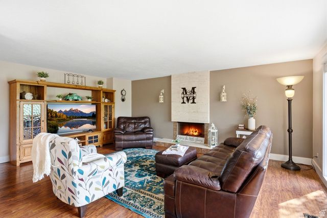 2586 E COUNTRY OAKS DR, Layton, UT 84040