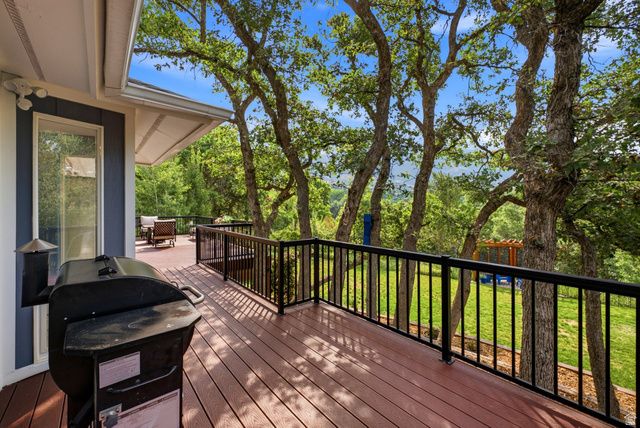2586 E COUNTRY OAKS DR, Layton, UT 84040