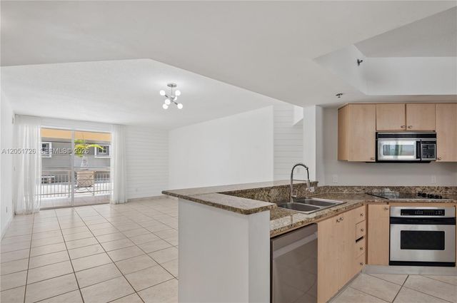145 Jefferson Avenue 417, Miami Beach, FL 33139