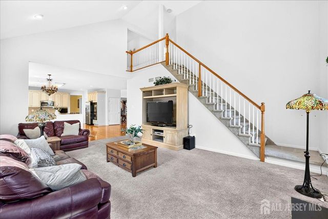 19 Legends Drive, Monroe, NJ 08831