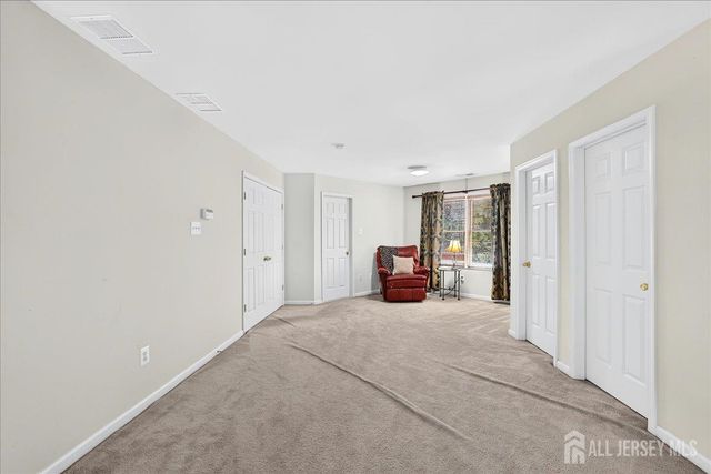 19 Legends Drive, Monroe, NJ 08831