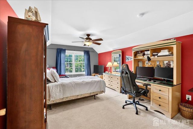 19 Legends Drive, Monroe, NJ 08831