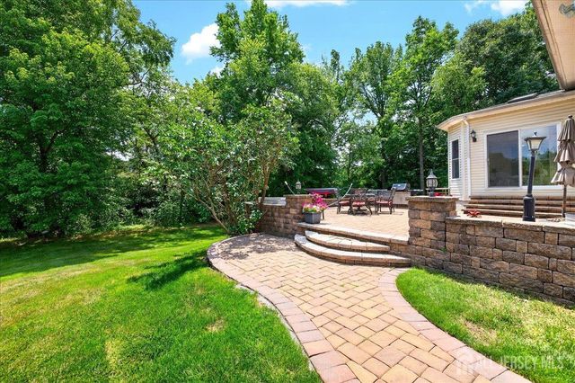 19 Legends Drive, Monroe, NJ 08831