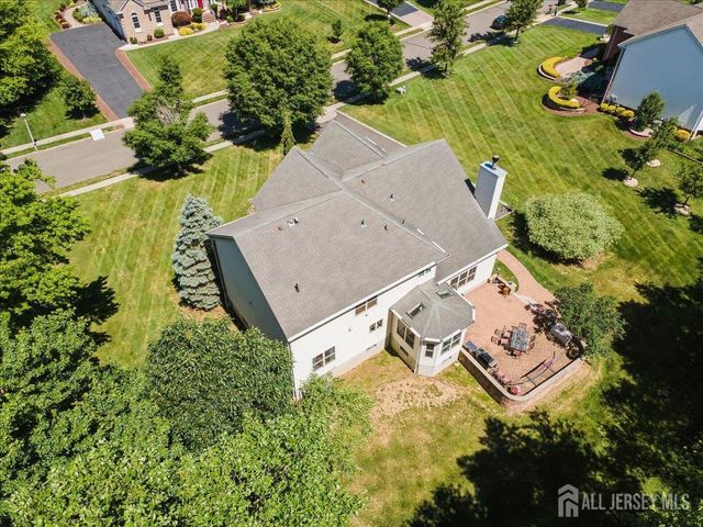 19 Legends Drive, Monroe, NJ 08831