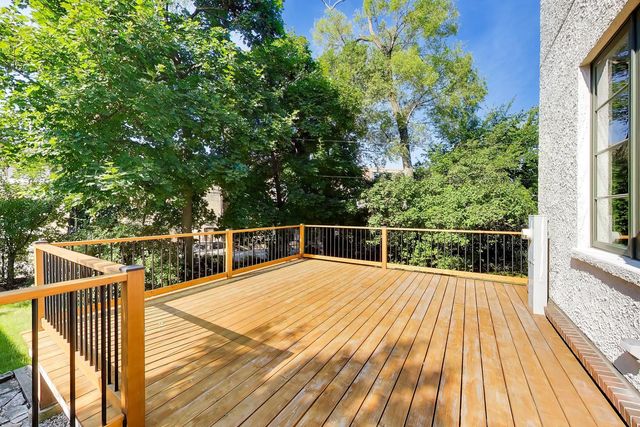 535 CEDAR Street, Park Ridge, IL 60068