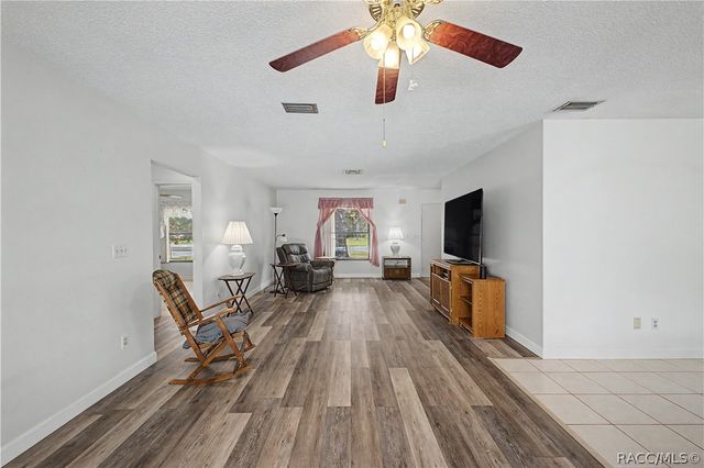 10170 Northcliffe Boulevard, Spring Hill, FL 34608