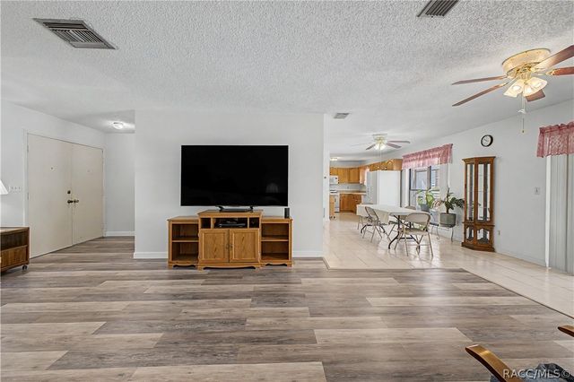 10170 Northcliffe Boulevard, Spring Hill, FL 34608