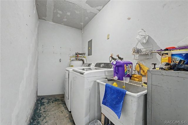 10170 Northcliffe Boulevard, Spring Hill, FL 34608
