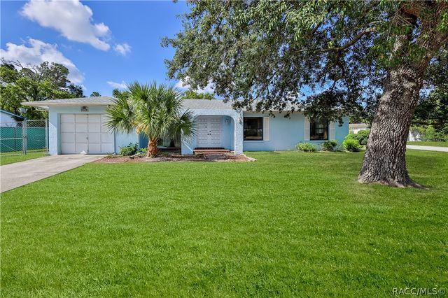 10170 Northcliffe Boulevard, Spring Hill, FL 34608