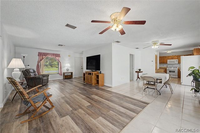 10170 Northcliffe Boulevard, Spring Hill, FL 34608