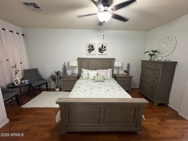 7726 W PIPESTONE Place, Phoenix, AZ 85035