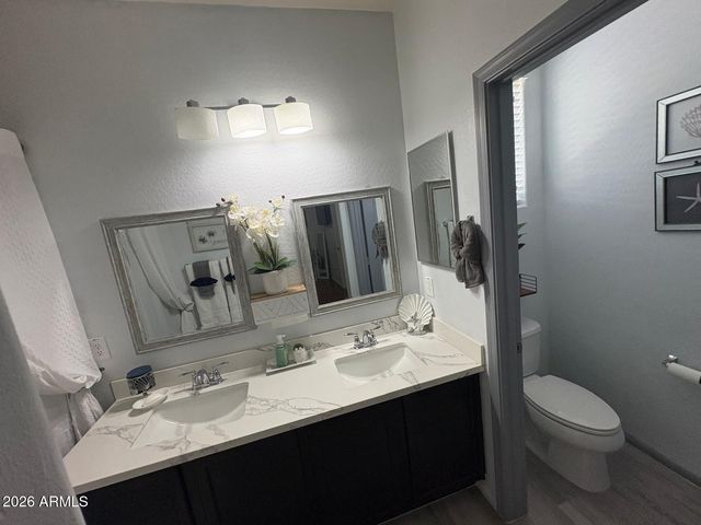 7726 W PIPESTONE Place, Phoenix, AZ 85035