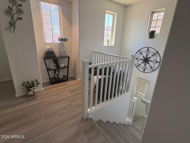 7726 W PIPESTONE Place, Phoenix, AZ 85035