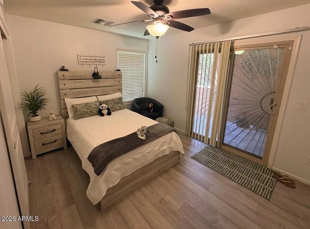 7726 W PIPESTONE Place, Phoenix, AZ 85035