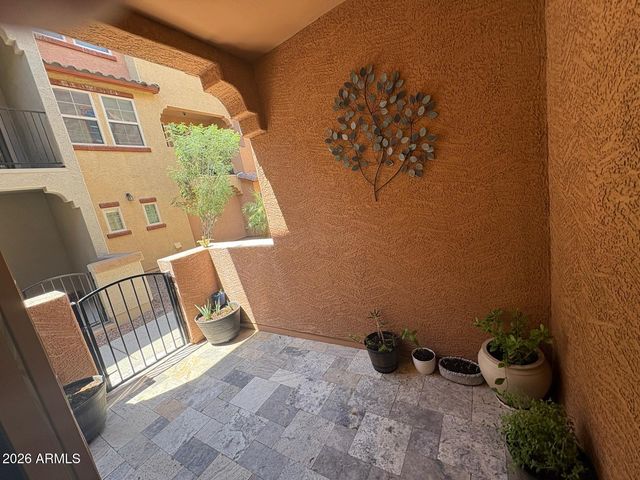 7726 W PIPESTONE Place, Phoenix, AZ 85035