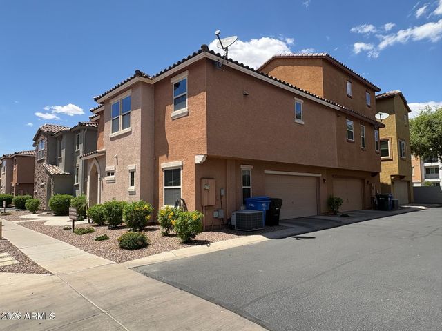 7726 W PIPESTONE Place, Phoenix, AZ 85035