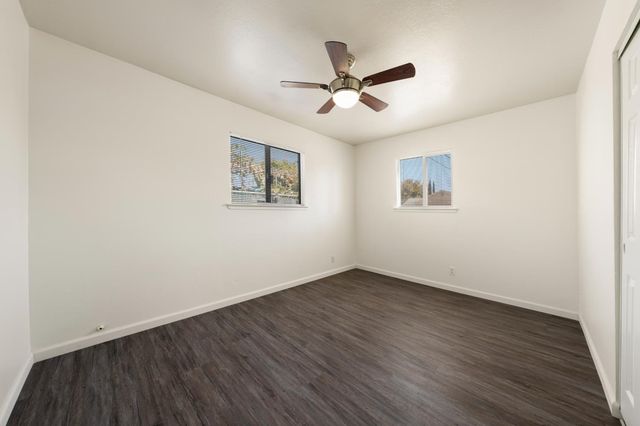 5667 Rio Verde Way, North Highlands, CA 95660