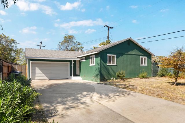 5667 Rio Verde Way, North Highlands, CA 95660