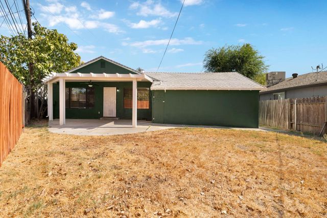 5667 Rio Verde Way, North Highlands, CA 95660