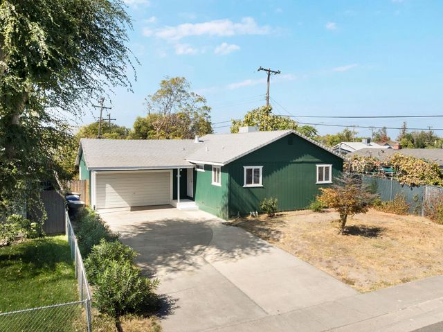 5667 Rio Verde Way, North Highlands, CA 95660