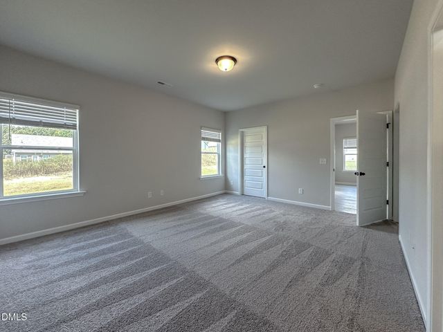 1664 Elk Run Drive, Fayetteville, NC 28312