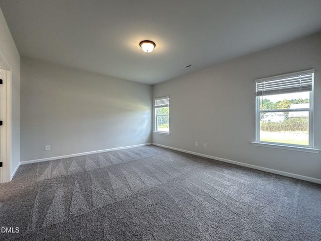 1664 Elk Run Drive, Fayetteville, NC 28312