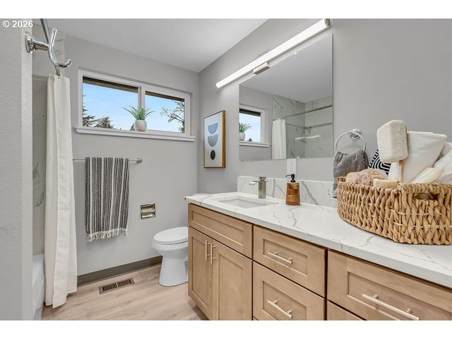 17928 Nw PARK VIEW Blvd, Portland, OR 97229