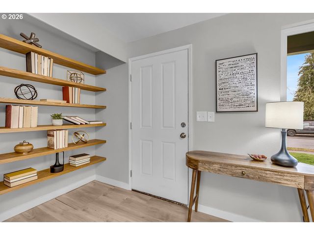 17928 Nw PARK VIEW Blvd, Portland, OR 97229