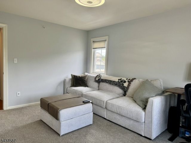 105 Roseland Ave 304, Caldwell Boro Twp., NJ 07006