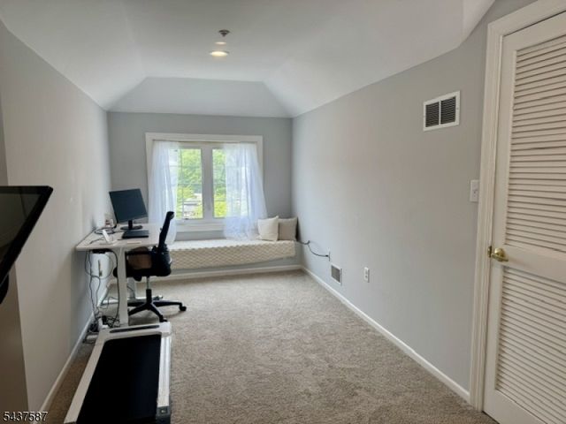 105 Roseland Ave 304, Caldwell Boro Twp., NJ 07006