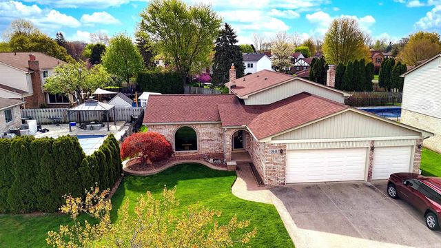 13844 Diversion Drive, Sterling Heights, MI 48313