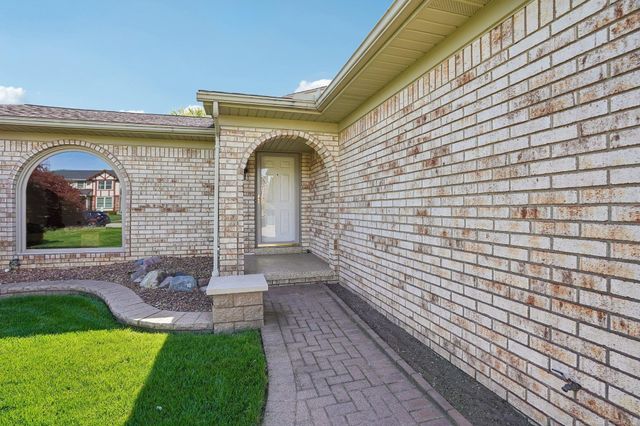 13844 Diversion Drive, Sterling Heights, MI 48313