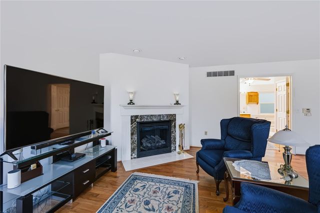 8363 Squirrel Hollow Ridge, West Chester Twp, OH 45069