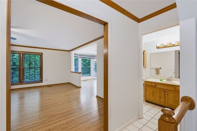 8363 Squirrel Hollow Ridge, West Chester Twp, OH 45069