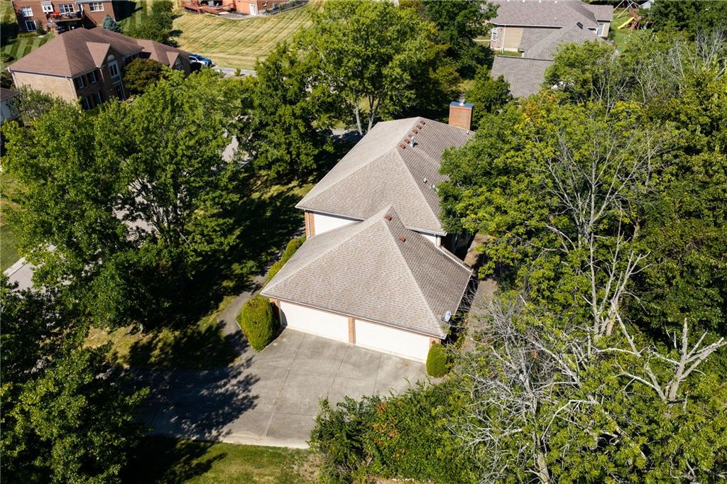 8363 Squirrel Hollow Ridge, West Chester Twp, OH 45069