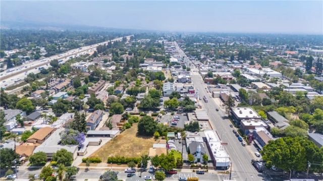 236 N Michigan Avenue, Pasadena, CA 91106