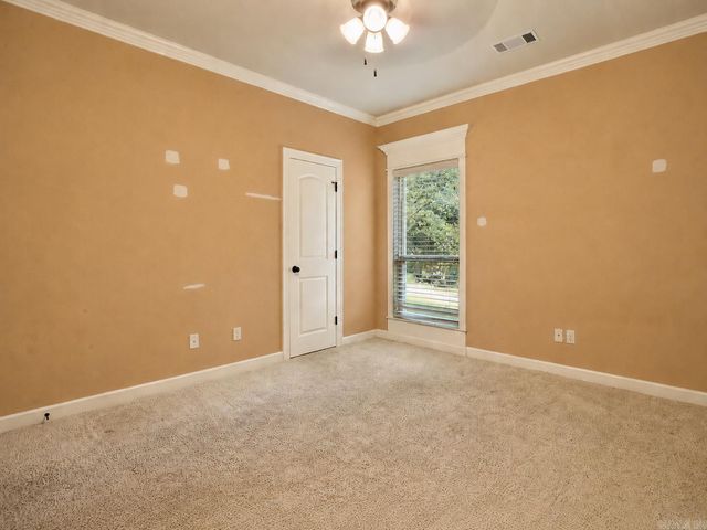 8423 Wolf Creek Ct, North Little Rock, AR 72120