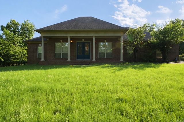 8423 Wolf Creek Ct, North Little Rock, AR 72120