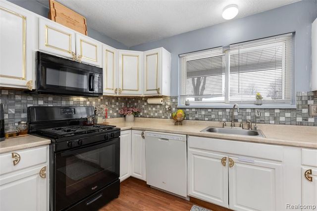 11801 Moran Street, Taylor, MI 48180