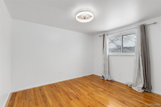 11801 Moran Street, Taylor, MI 48180