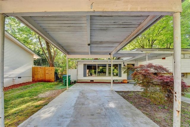 3458 Chestnut Drive, Atlanta, GA 30340