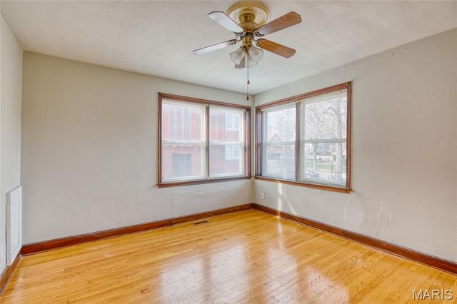 7752 Wise Avenue 1, Richmond Heights, MO 63117